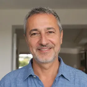 Marco R.