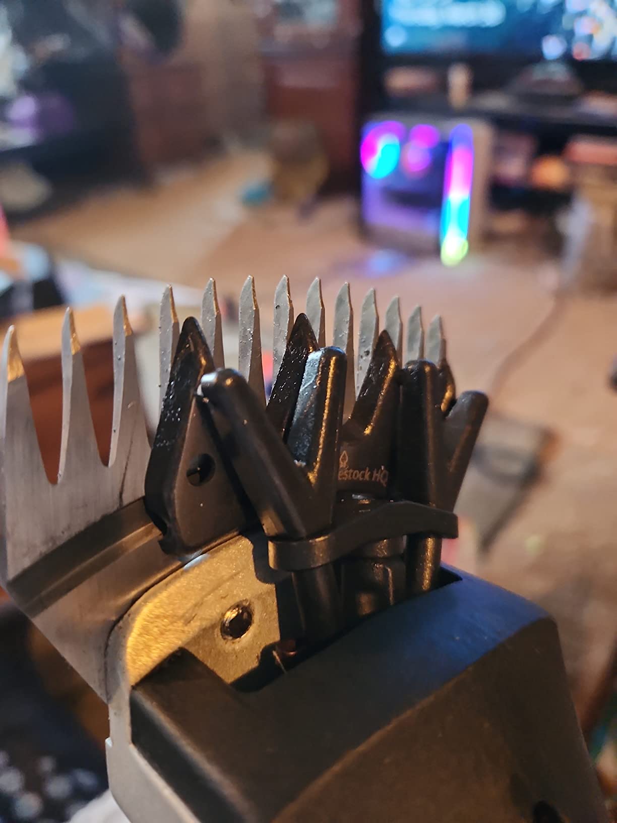 Dettaglio lame del tosapecore